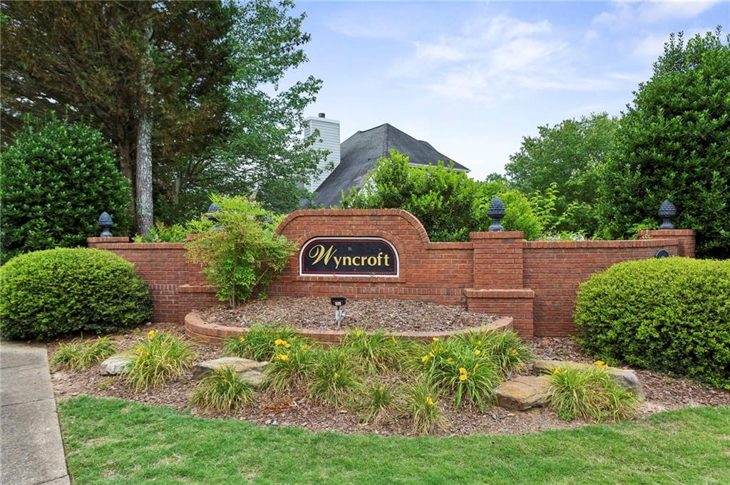 2017 Baramore Oaks Drive
