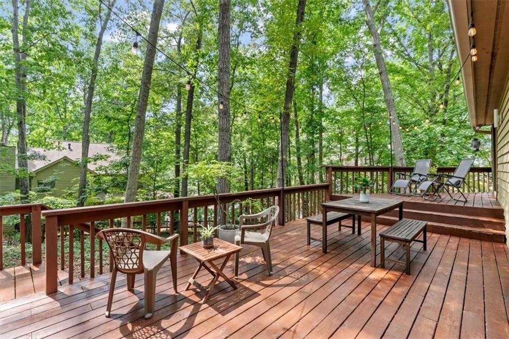 4262 Loch Highland Parkway