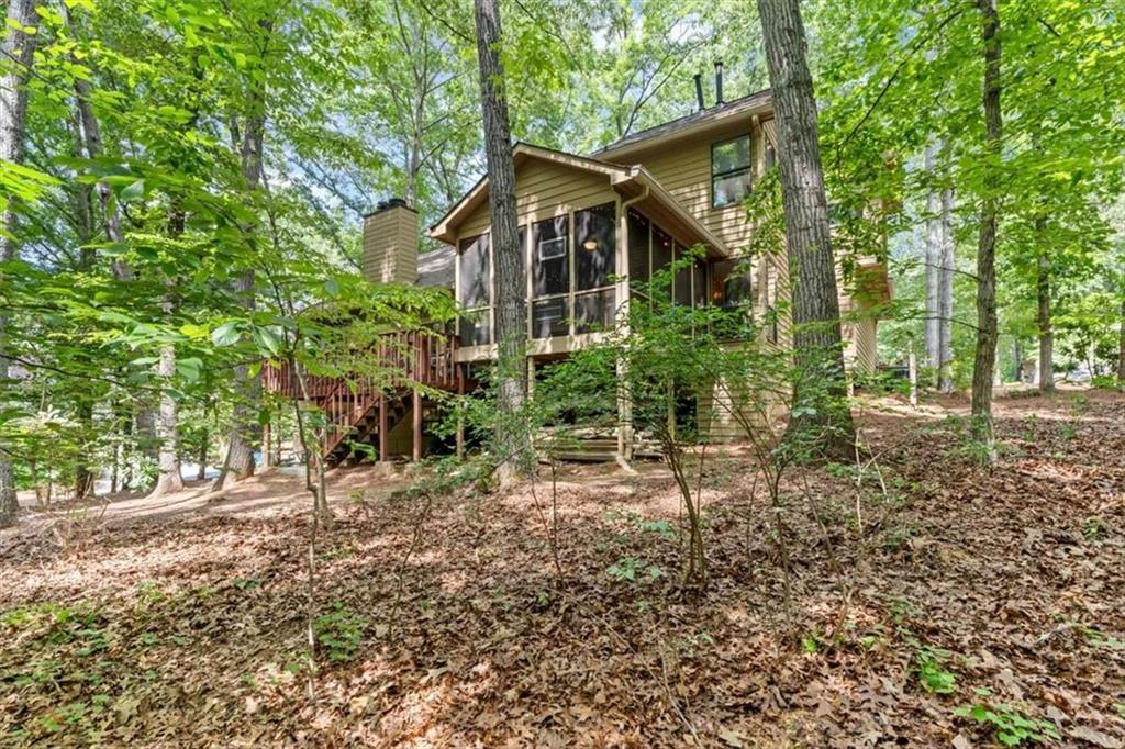 4262 Loch Highland Parkway