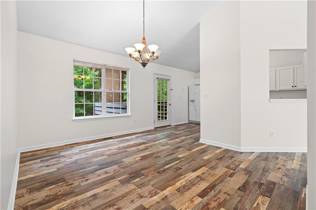 1695 Cedar Hill