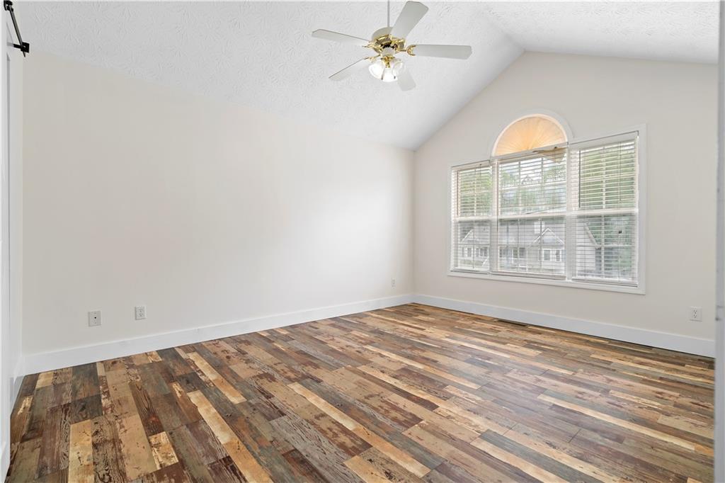 1695 Cedar Hill