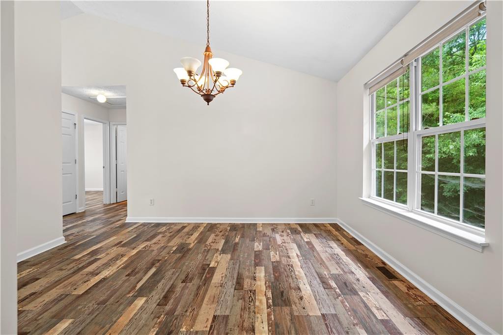 1695 Cedar Hill