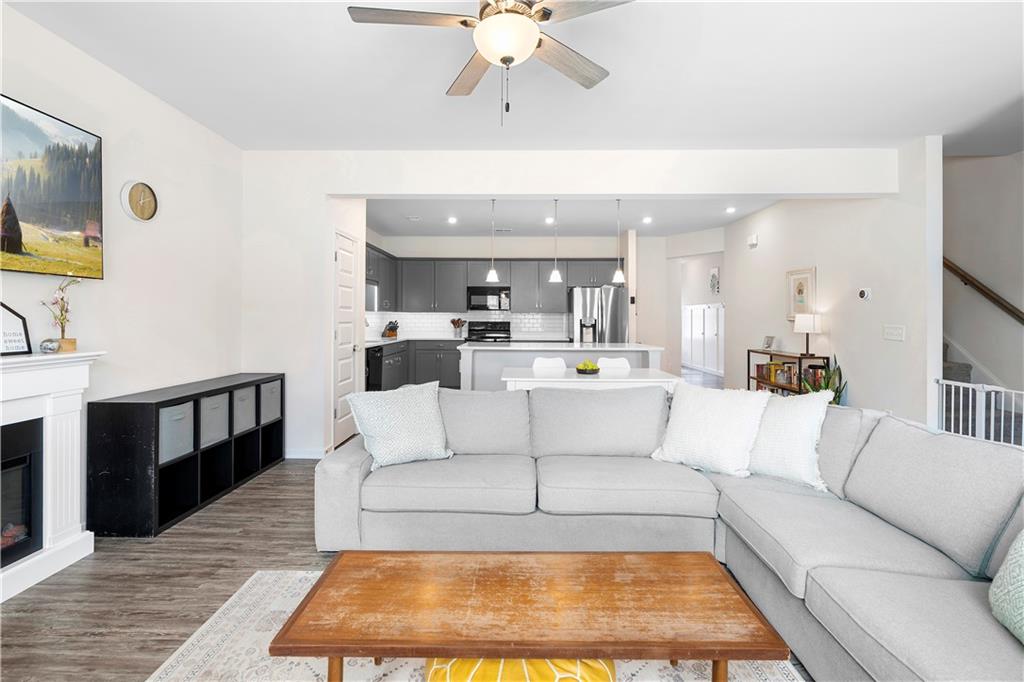 26 Felton Walk Boulevard