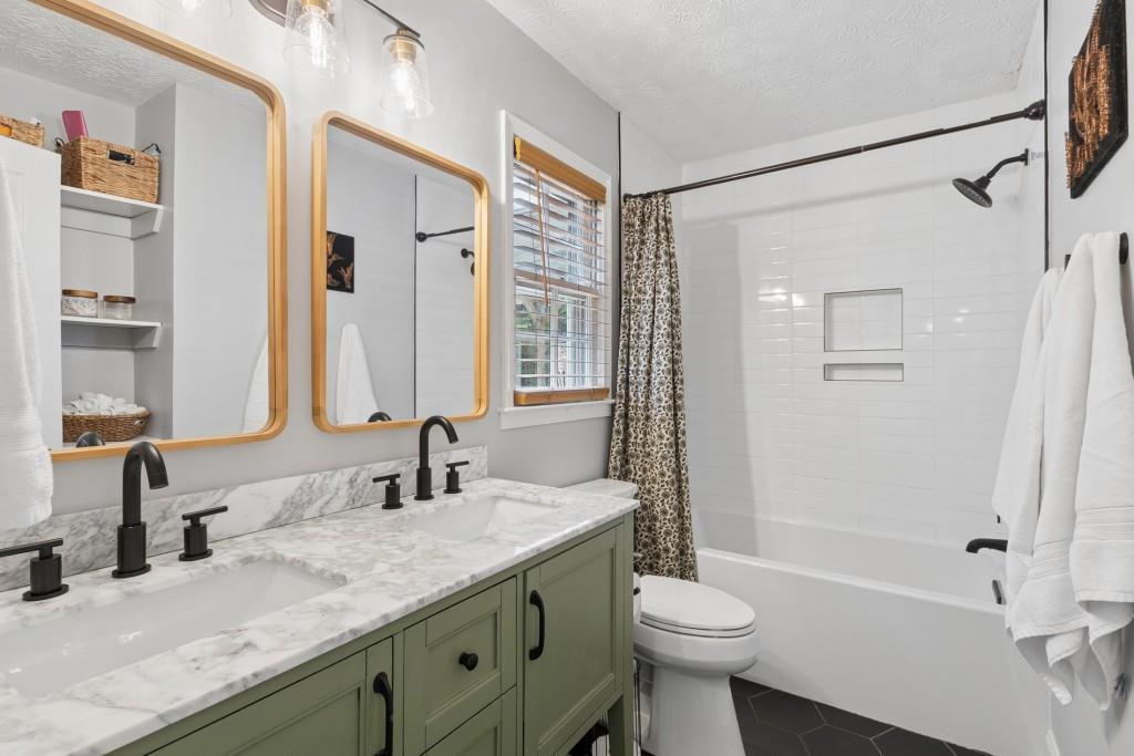 3765 Shallow Court