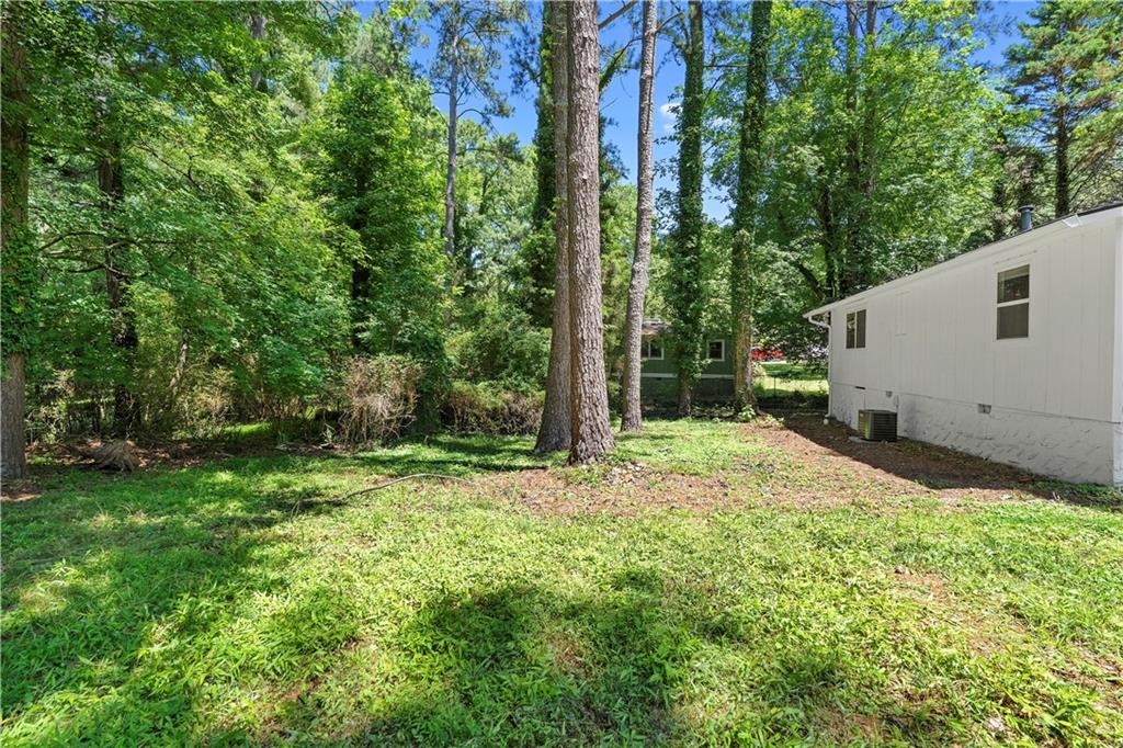 4483 Collins Circle