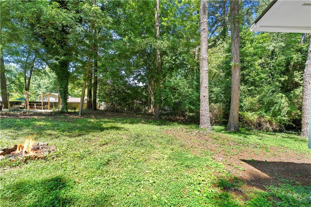4483 Collins Circle
