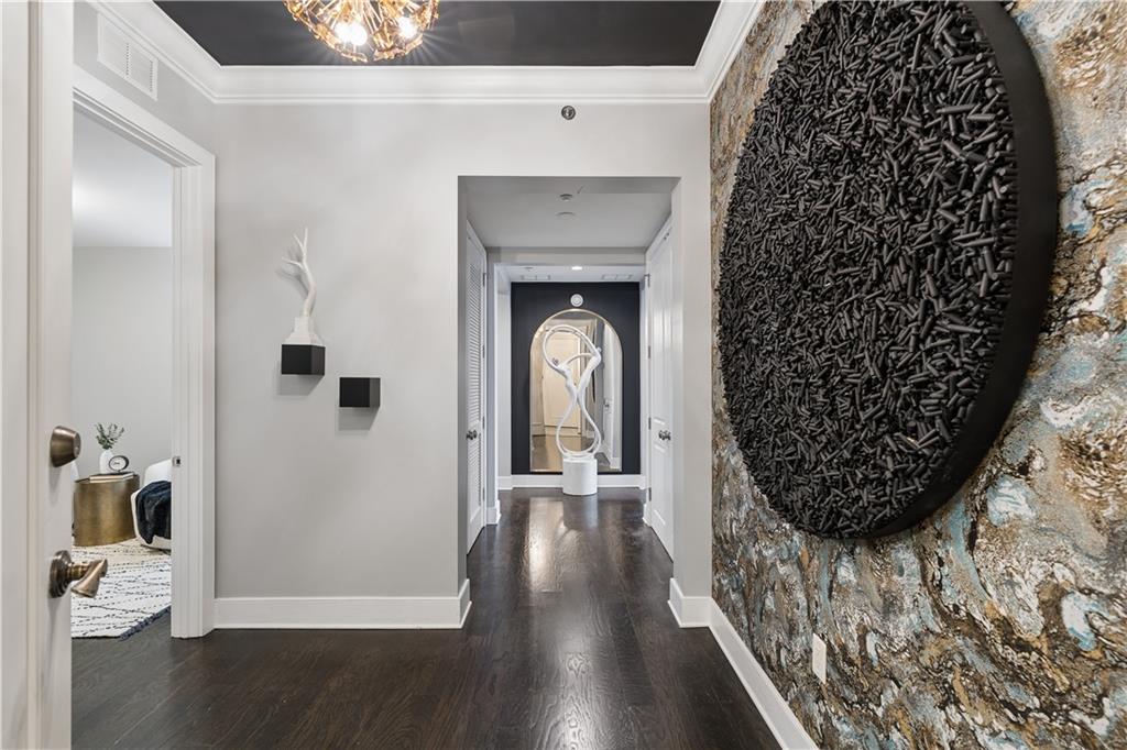 3630 Peachtree Road NE Unit 2404