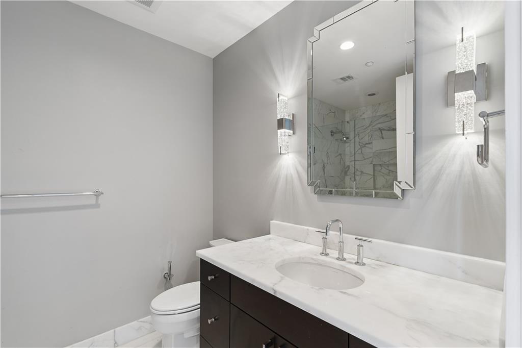 3630 Peachtree Road NE Unit 2404