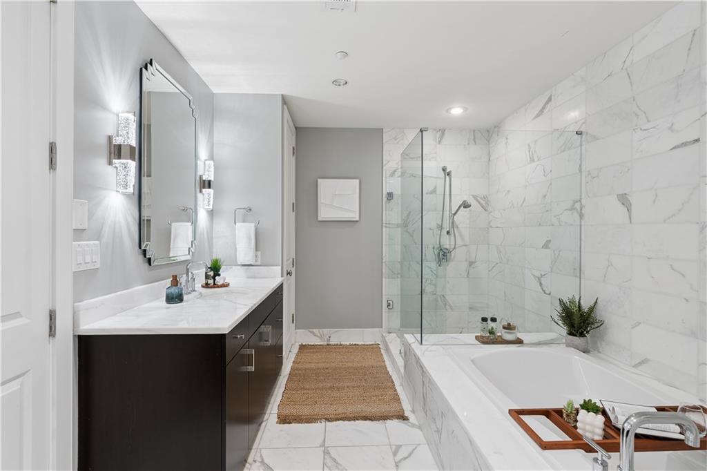 3630 Peachtree Road NE Unit 2404