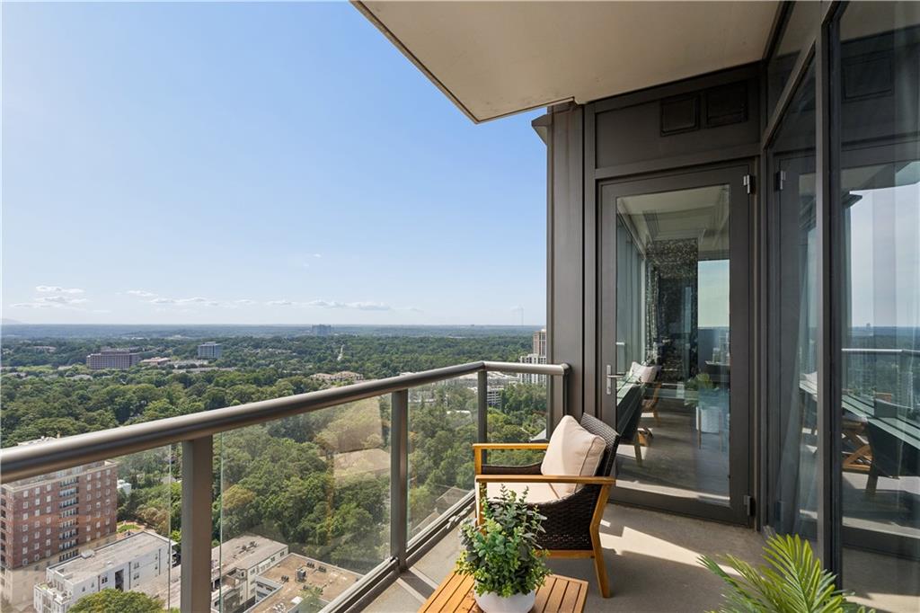 3630 Peachtree Road NE Unit 2404