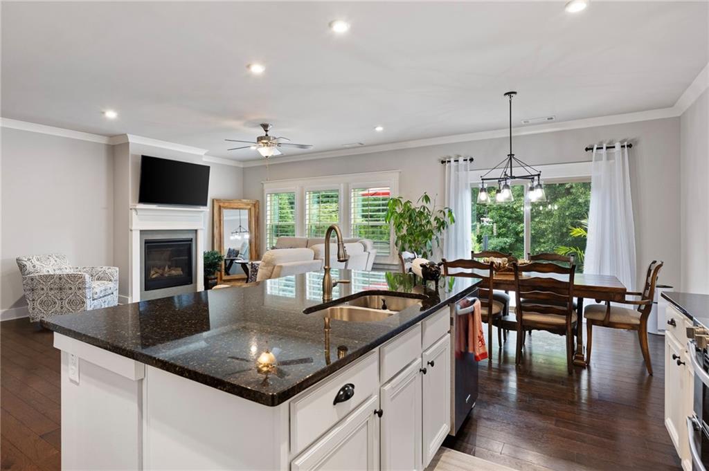 357 Woodridge Pass