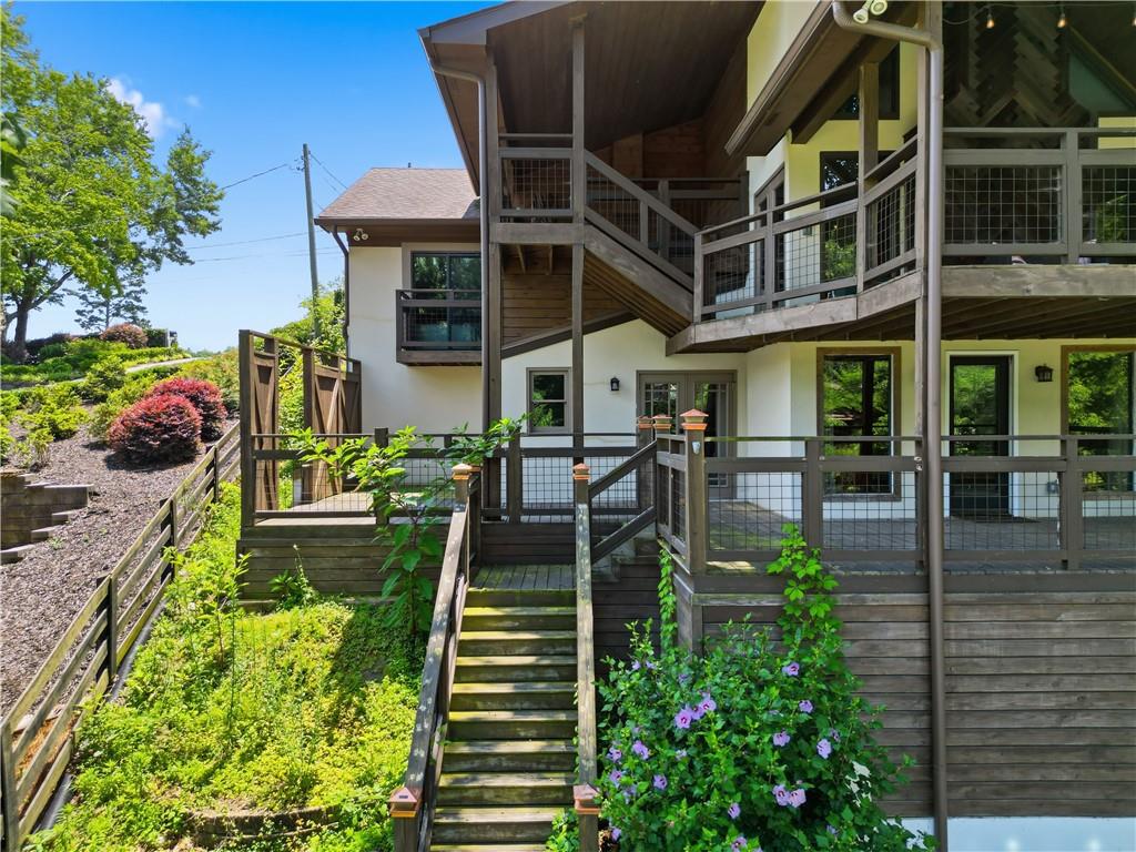 2115 Kemp Drive