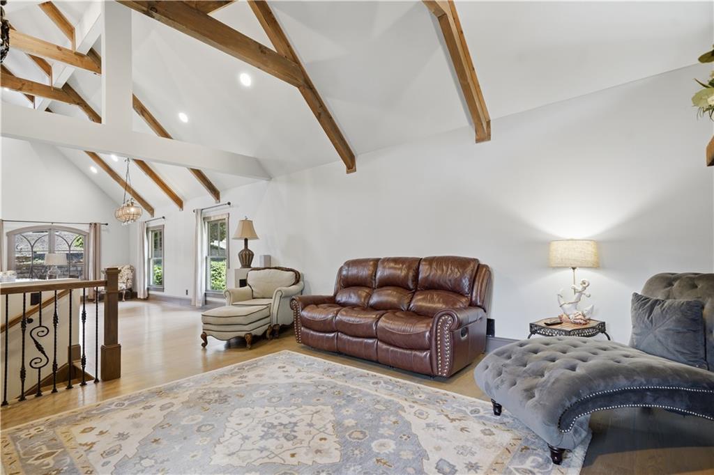 2115 Kemp Drive