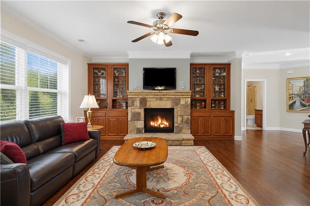 4335 Sanibel Cove