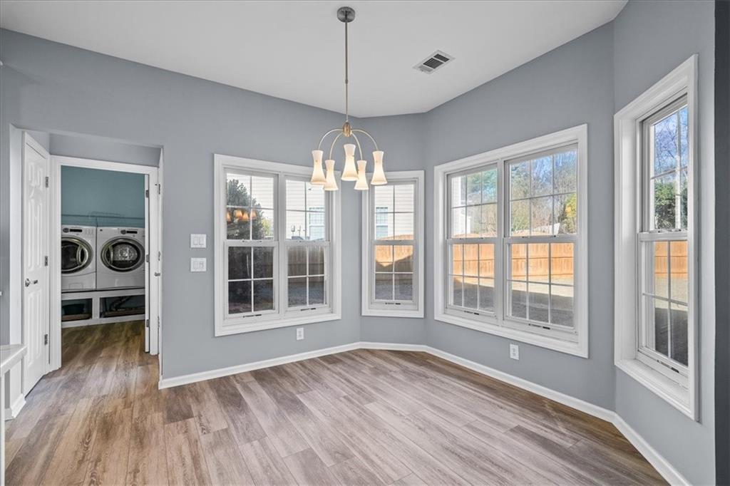 1100 Olde Roswell Grove
