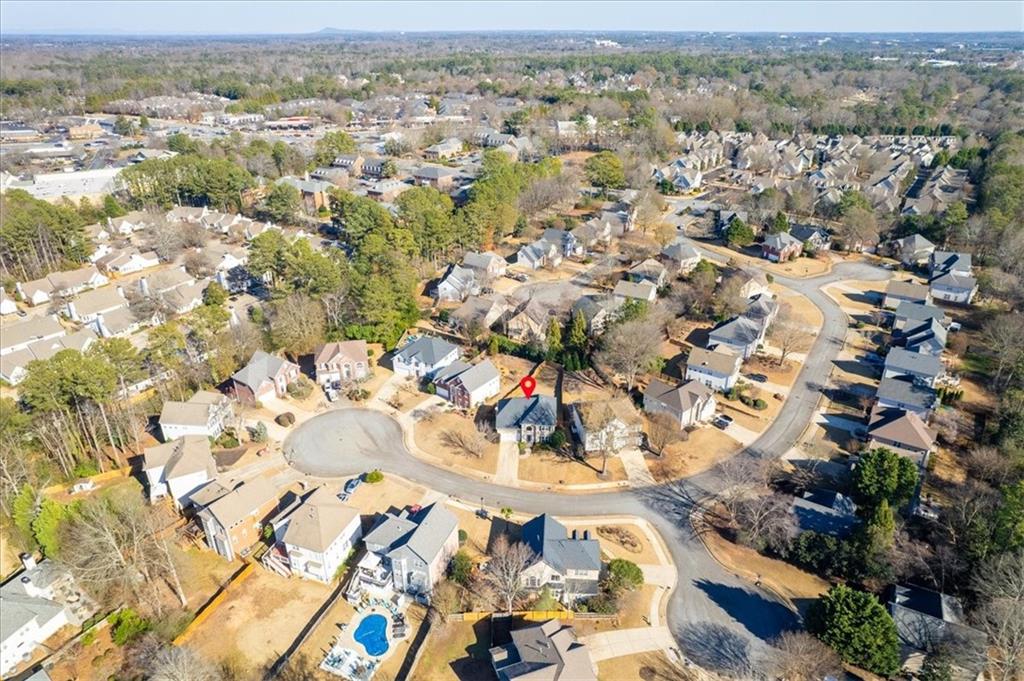 1100 Olde Roswell Grove