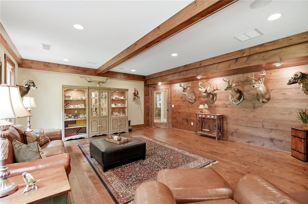 1540 Bramble Bush Way
