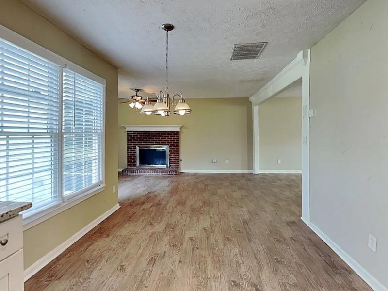3925 Riversong Drive