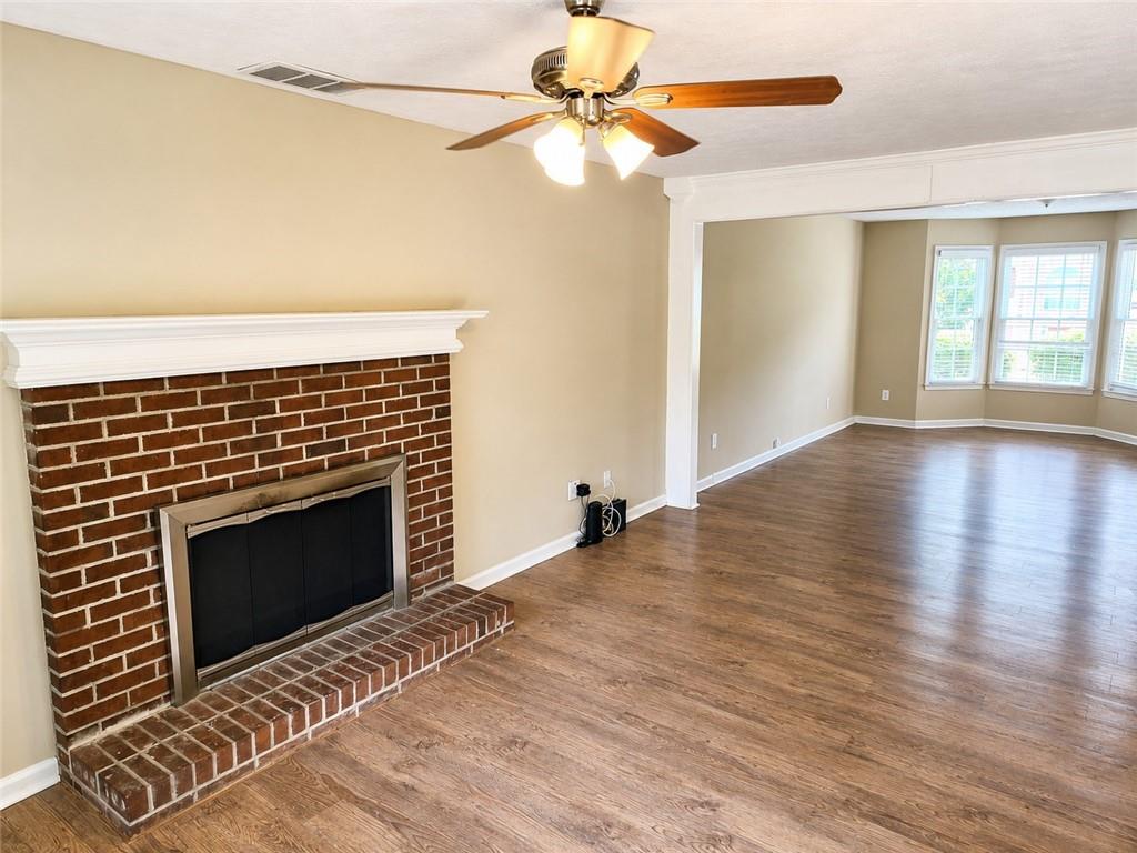 3925 Riversong Drive