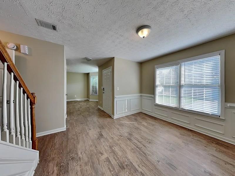 3925 Riversong Drive