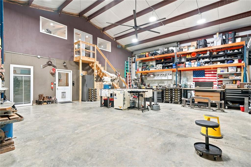 6100 Henderson Mountain Road