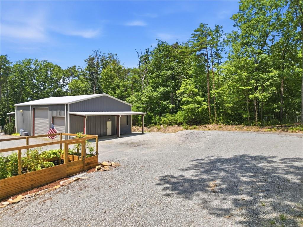 6100 Henderson Mountain Road