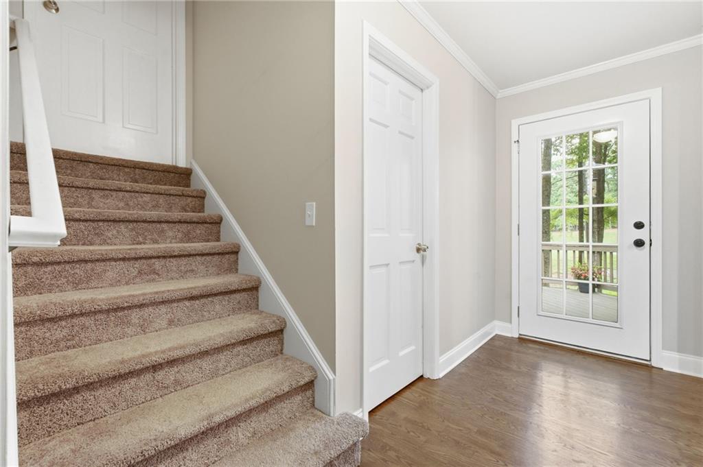 10145 Cresent Hill Lane