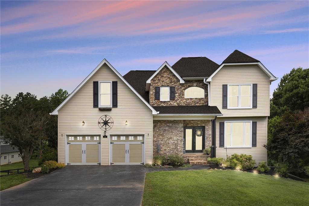 15 Hyalite Road E
