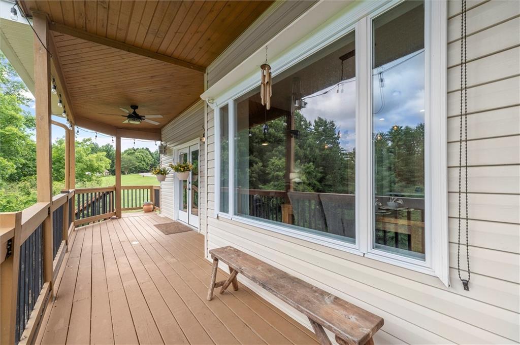 15 Hyalite Road E