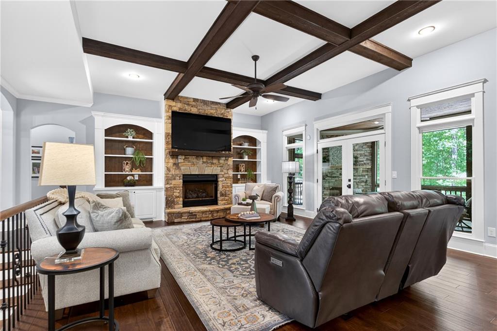 3955 Ineal Drive