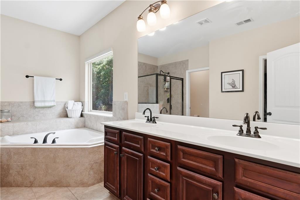 2710 Evan Manor Lane