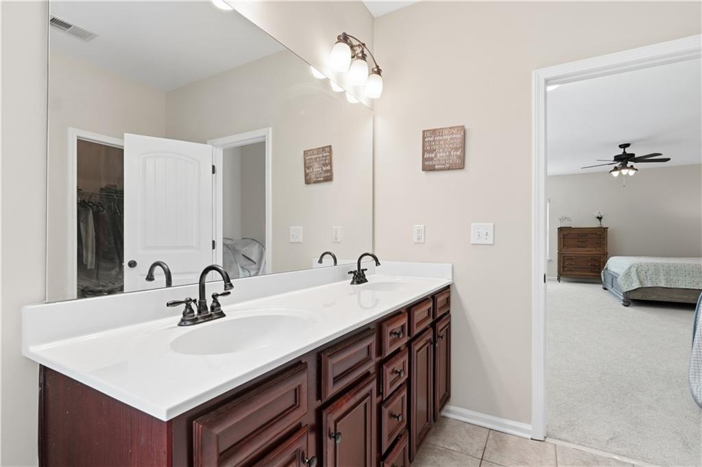 2710 Evan Manor Lane