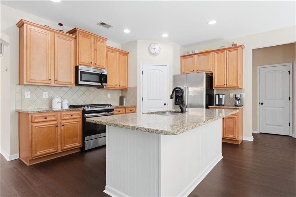 2710 Evan Manor Lane