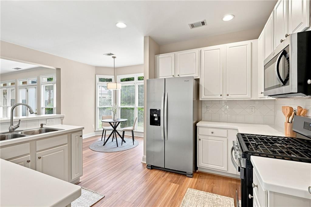 2485 Chestnut Landing