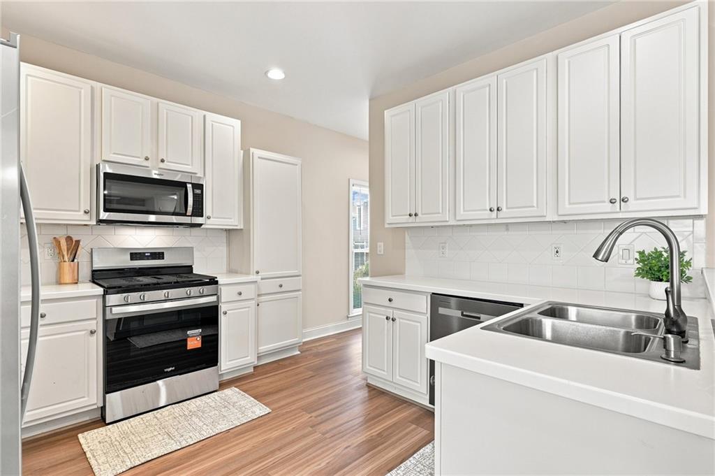 2485 Chestnut Landing