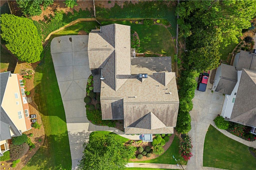 321 River Green Avenue