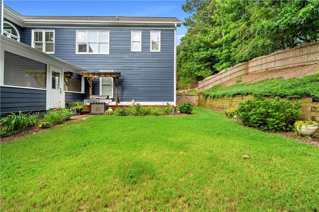 321 River Green Avenue