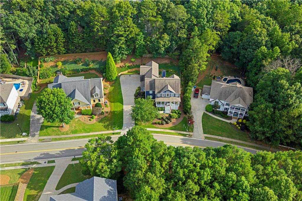321 River Green Avenue