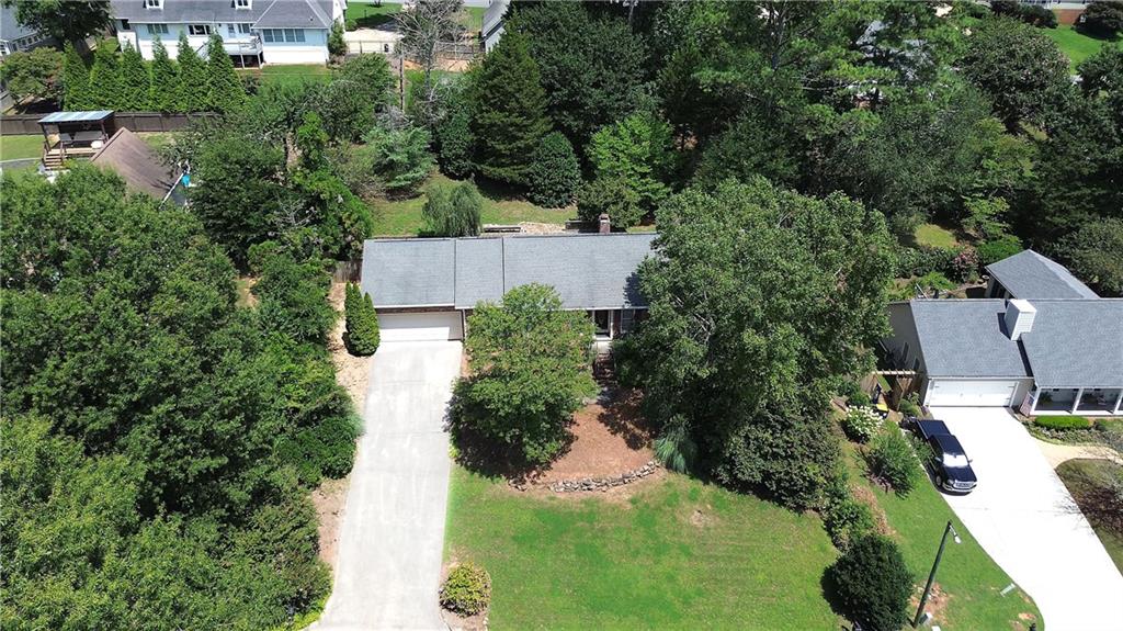 7 Valley Brook Drive SE