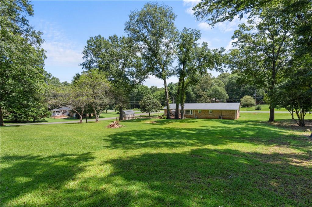 23 Oakwood Drive