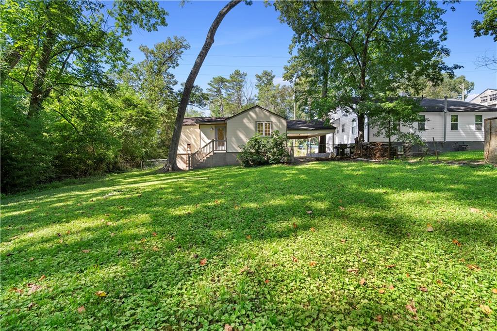 138 W Dixie Avenue SE
