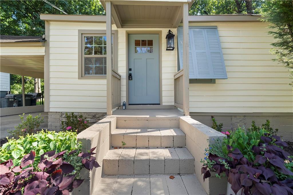 138 W Dixie Avenue SE