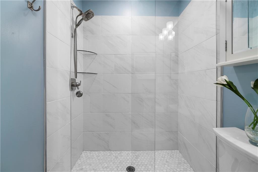 116 Kenninghall Court SE Unit 9