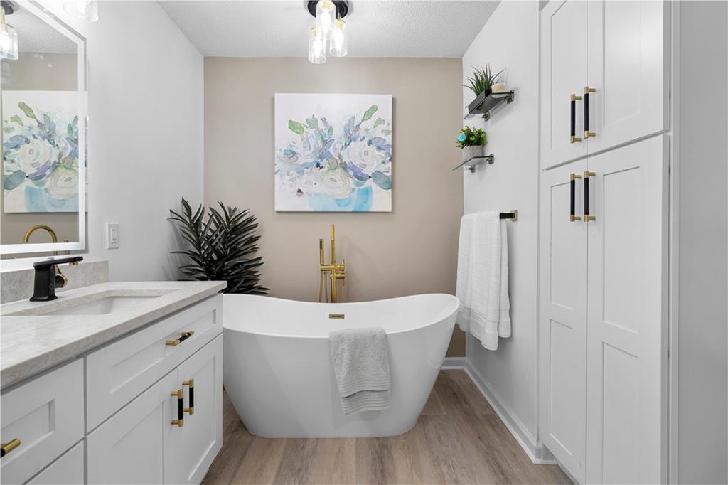 116 Kenninghall Court SE Unit 9