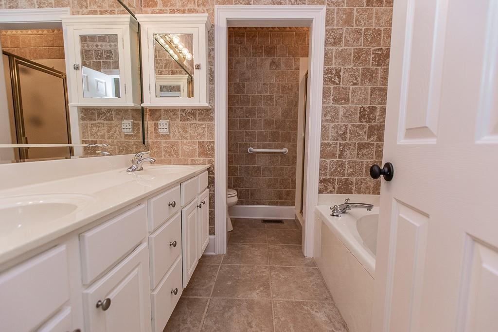 1950 Buford Dam Road Unit 605