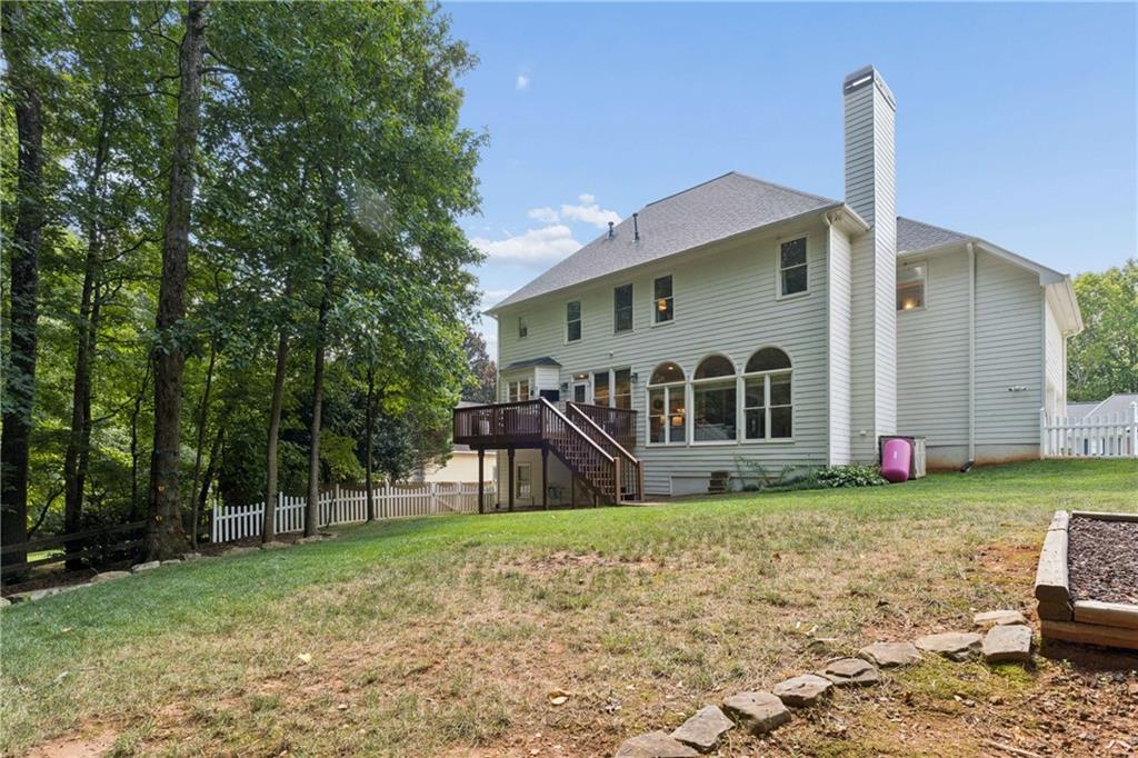 3090 Salisbury Drive