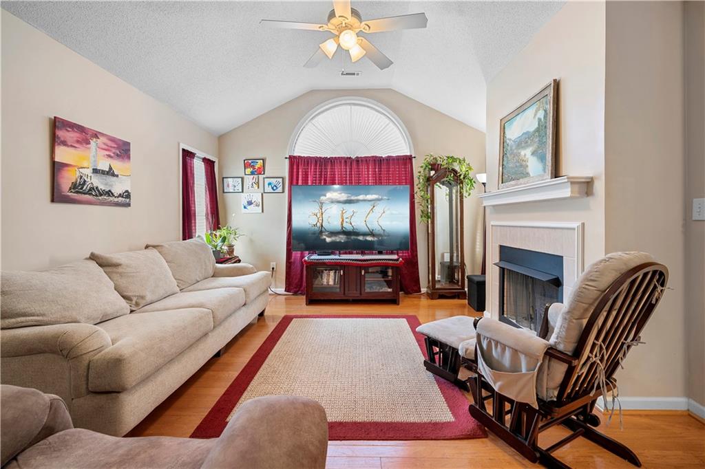 1841 Kolb Farm Circle SW