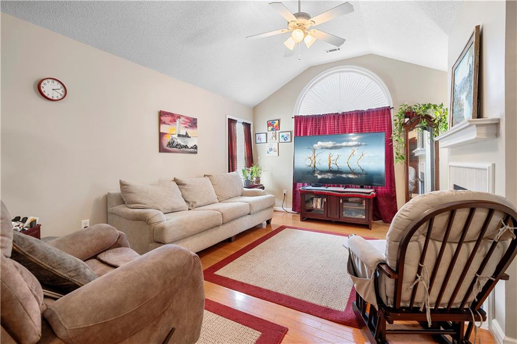 1841 Kolb Farm Circle SW