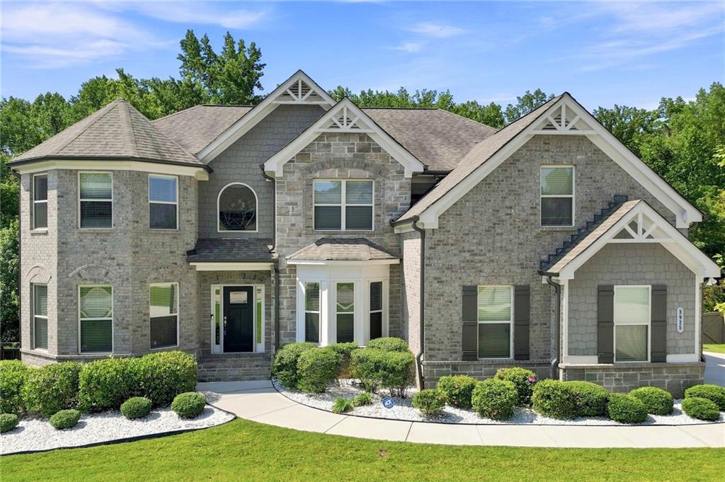 3925 Amberhill Circle