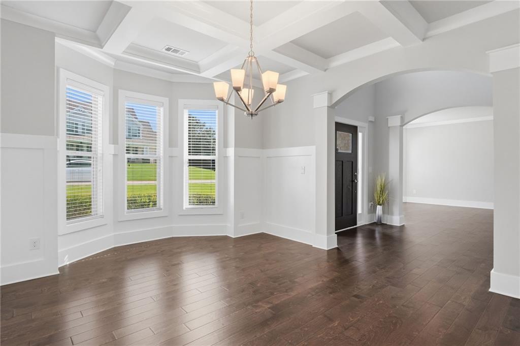 3925 Amberhill Circle
